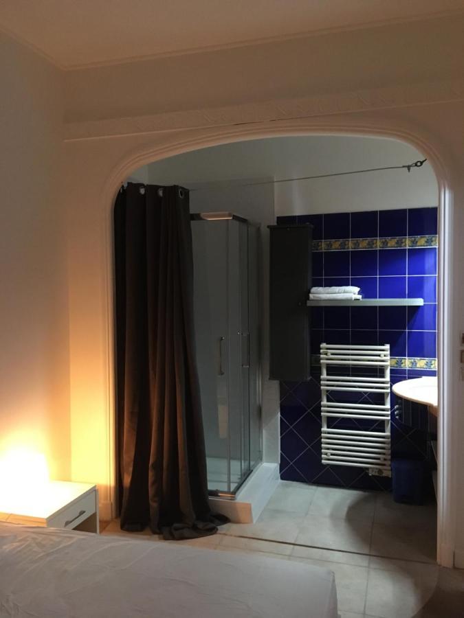 Pres De La Plage Ensoleille Apartment Жуан-Ле-Пин Екстериор снимка